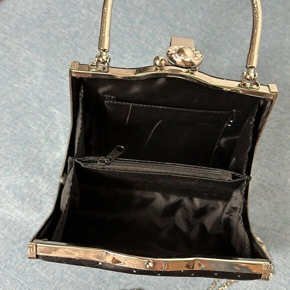 Black Evening Satin Rhinestones Beaded Purse With Chain - Picture 5 of 12